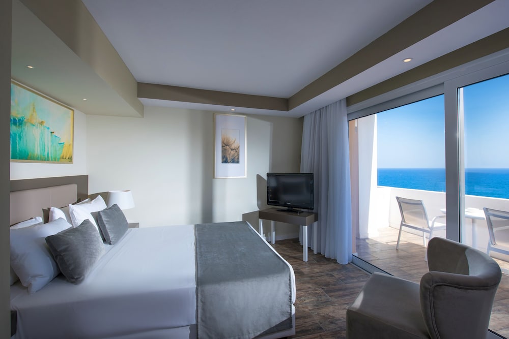 Double Room, Sea View - Photo 4