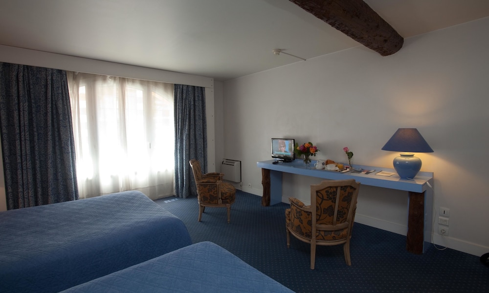 Family Quadruple Room, 2 Double Beds photo 1