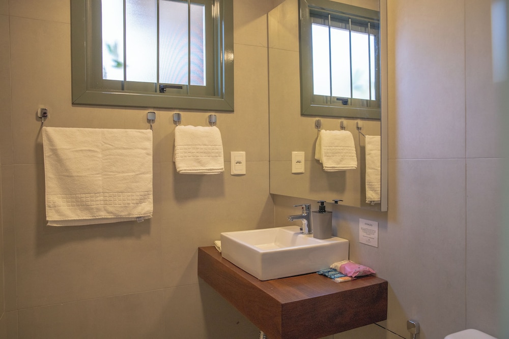 Suite 03 photo 3