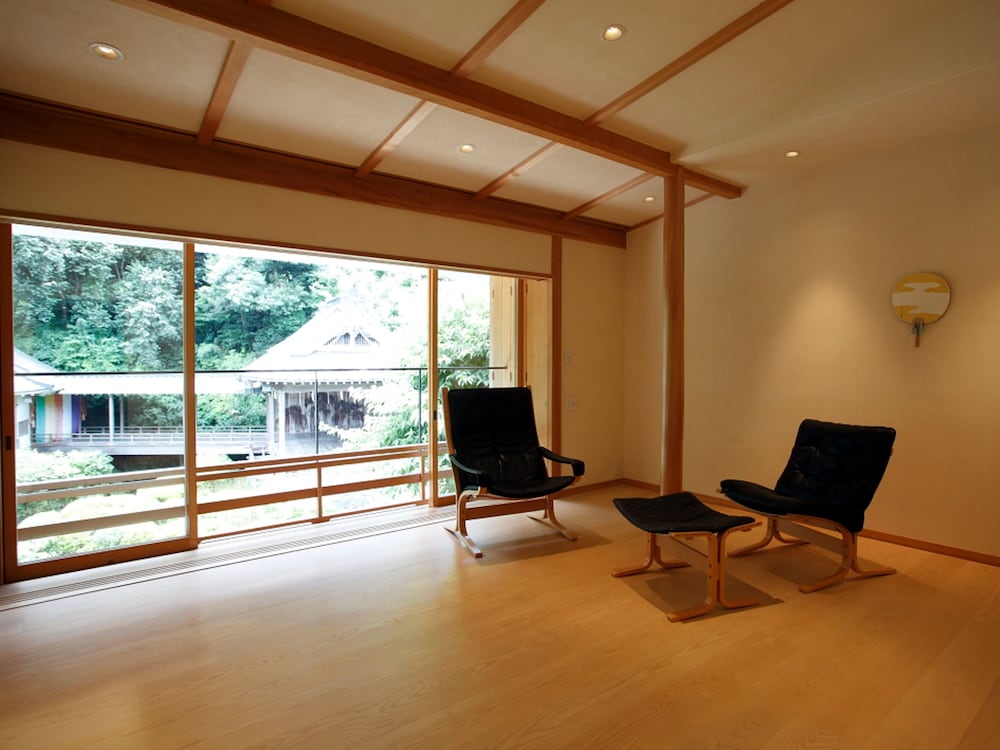 Junior Suite Room, Traditional Tatami-style, Pond View, Room name "Asagi" photo 3