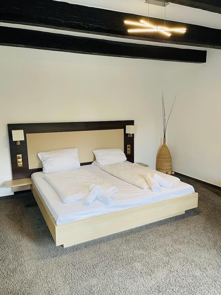 Classic Double Room - Photo 2
