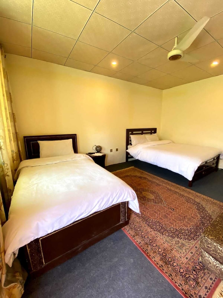 Deluxe Triple Room photo 2