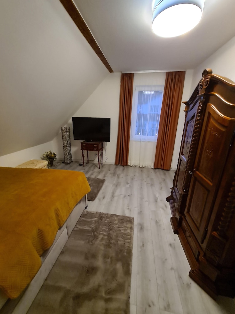 Apartment, Private Bathroom, City View (2. Obergeschoss) photo 3