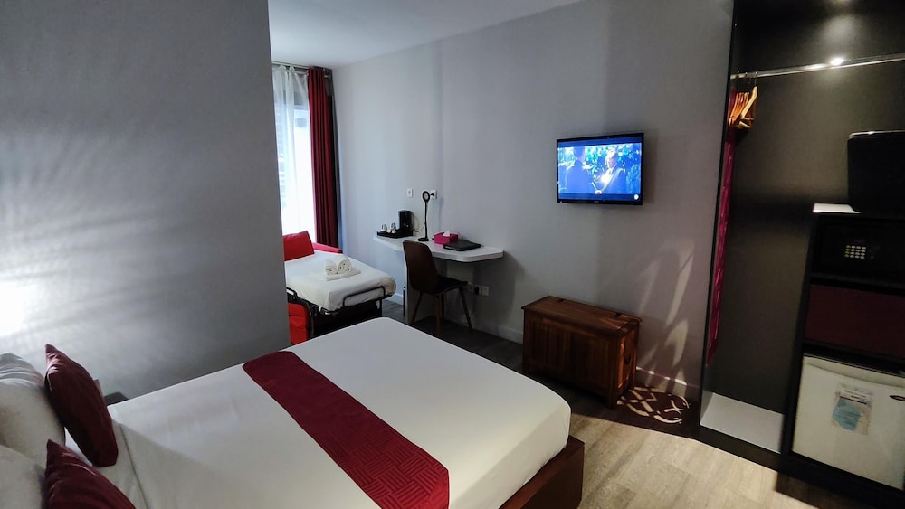Standard Room, Multiple Beds