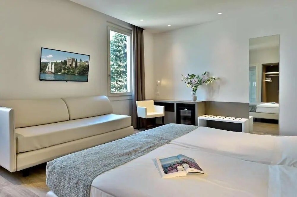 Comfort Room photo 1