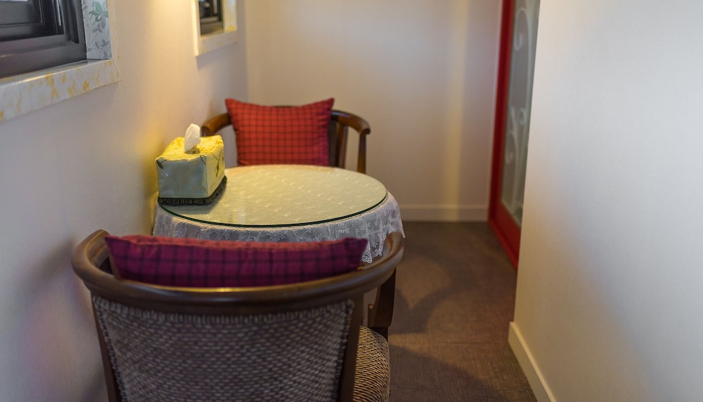 Room (Tiburon) photo 3