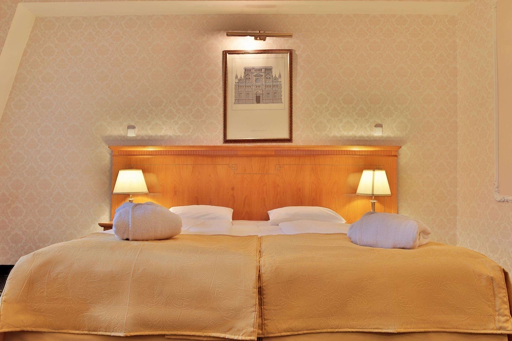 Standard Double Room - Photo 2