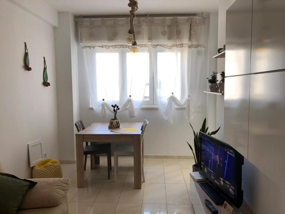 in the Heart of the City of Bari, 写真 37