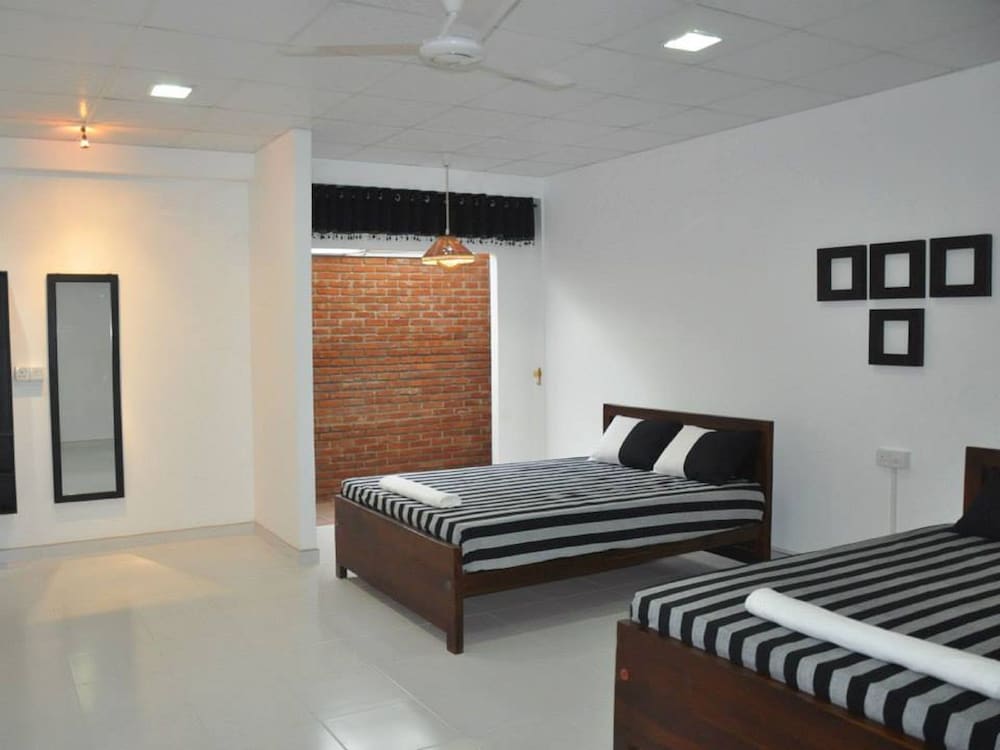 Family Room, 2 Bedrooms, Non Smoking photo 3