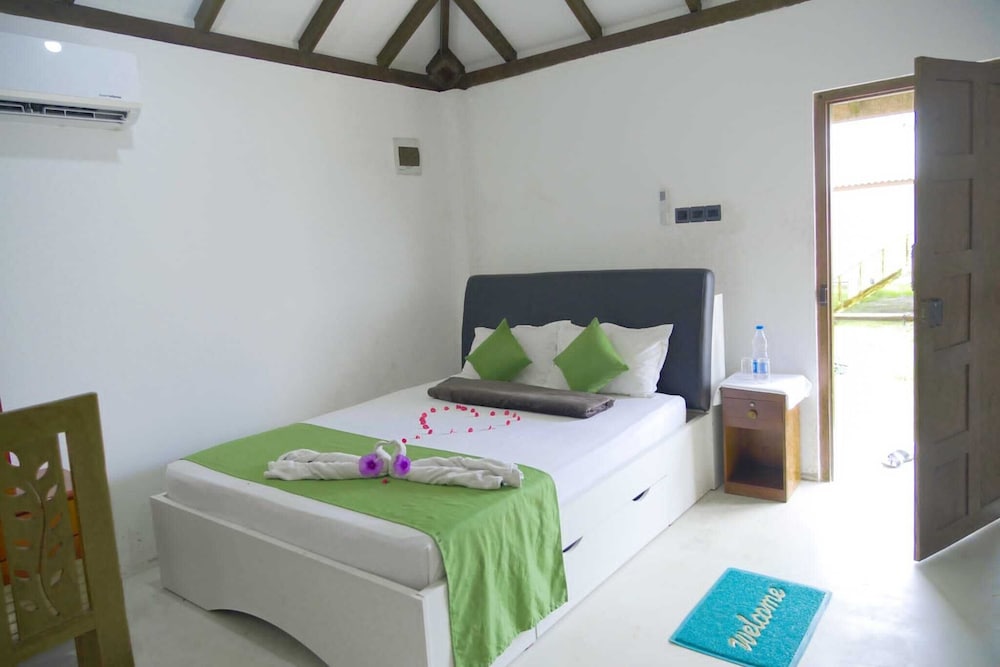 Deluxe Studio Suite, Garden View photo 1
