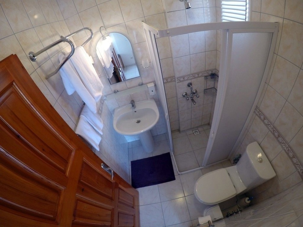 Standard Double or Twin Room, Balcony, Sea View photo 2