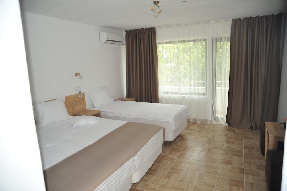Standard Triple Room photo 1
