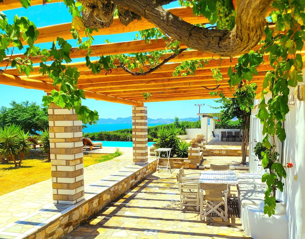 Villa, 3 Bedrooms, Private Pool, Sea View photo 2