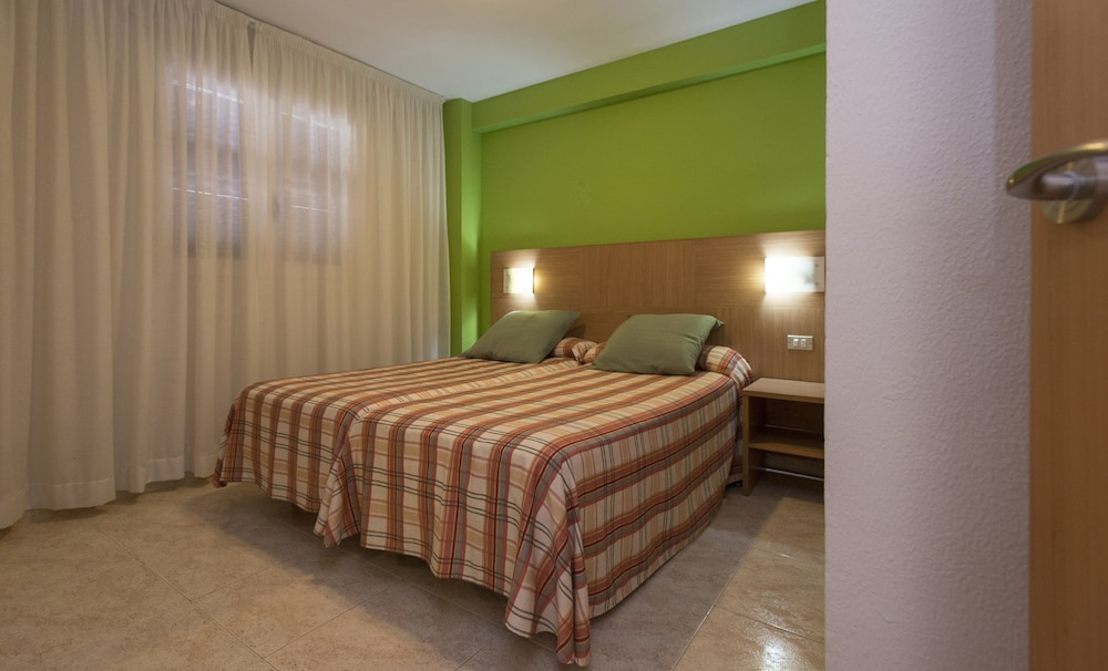 Apartment, 2 Bedrooms, Terrace