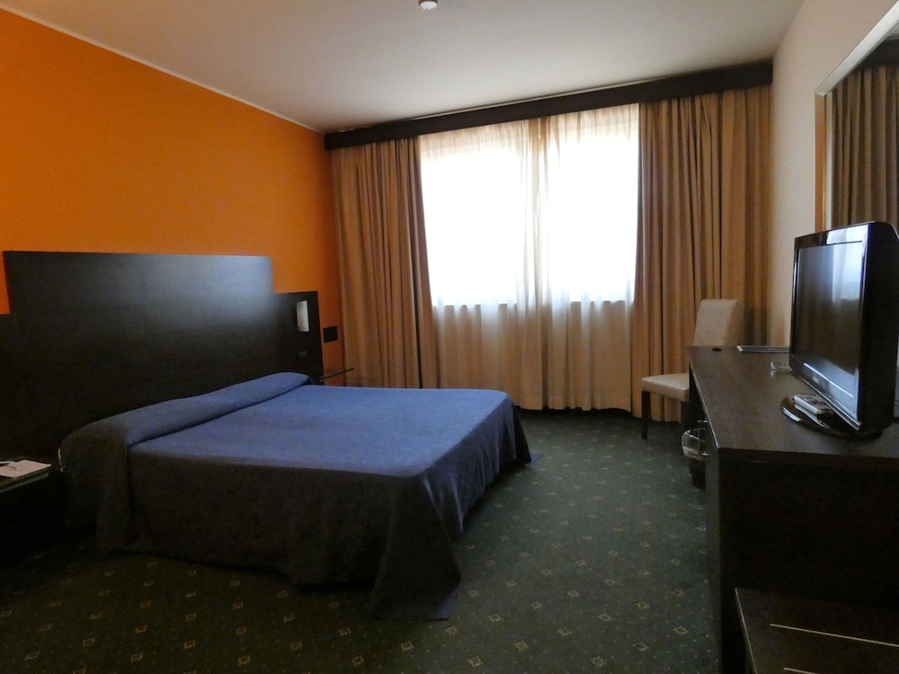 Standard Room - Photo 5