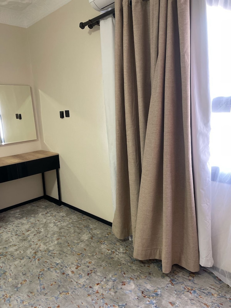 Deluxe Studio Suite photo 1