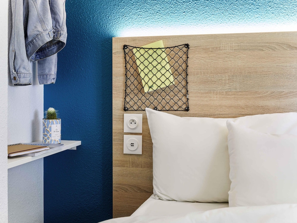 Room, 1 Double Bed, Private Bathroom (Cabrio) photo 3