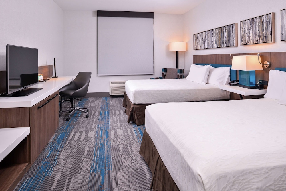 Room, 2 Queen Beds, Accessible - Photo 2