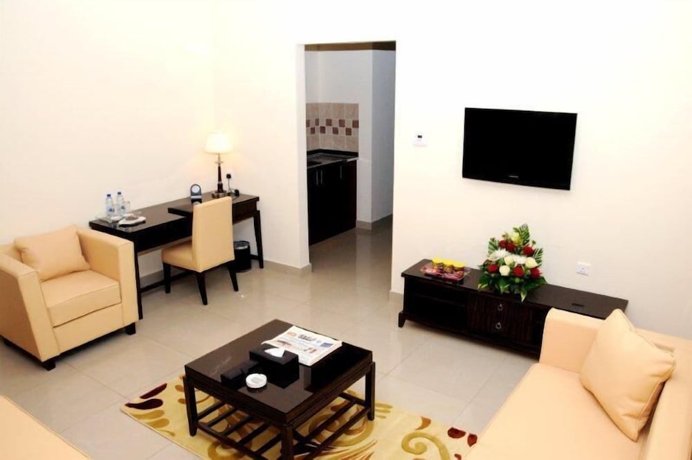Deluxe Suite Single Occupancy Sea View photo 2