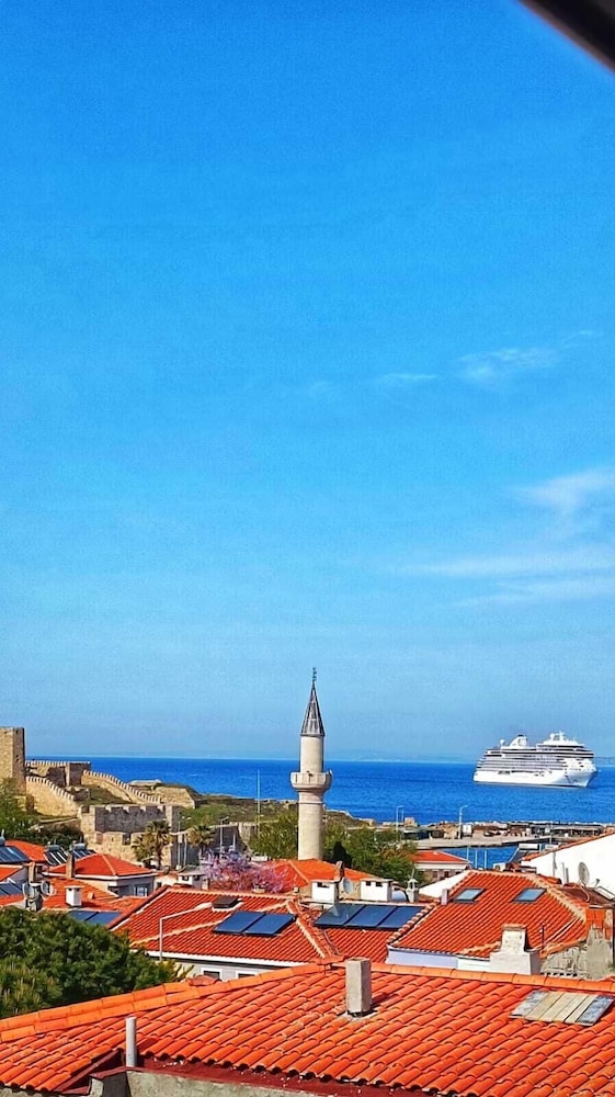 Deluxe Double or Twin Room, Sea View photo 1