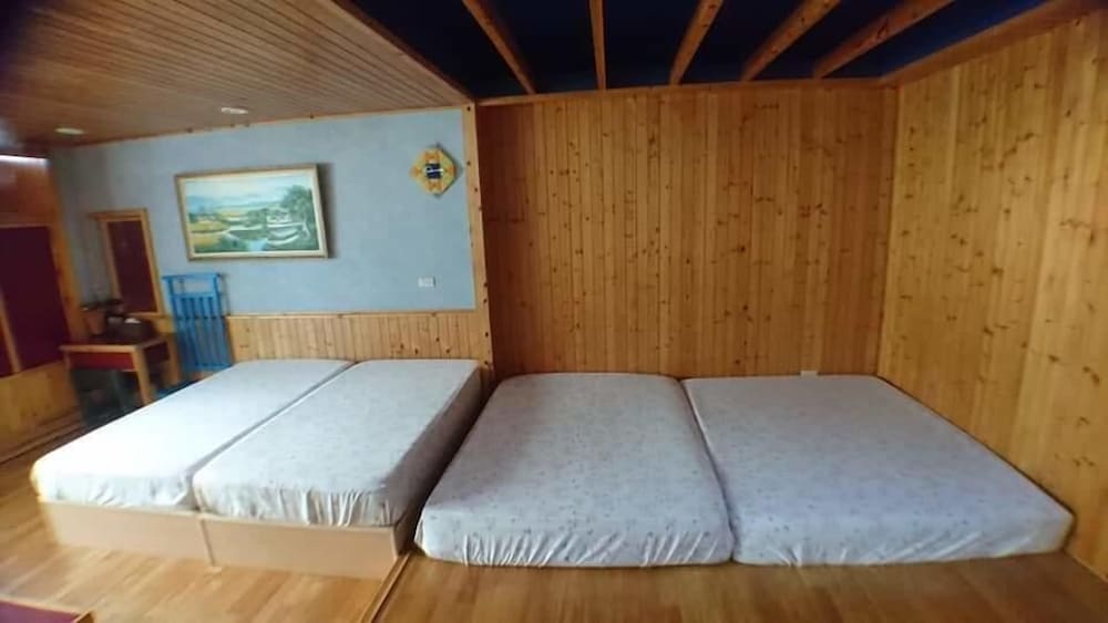 Standard Room photo 3