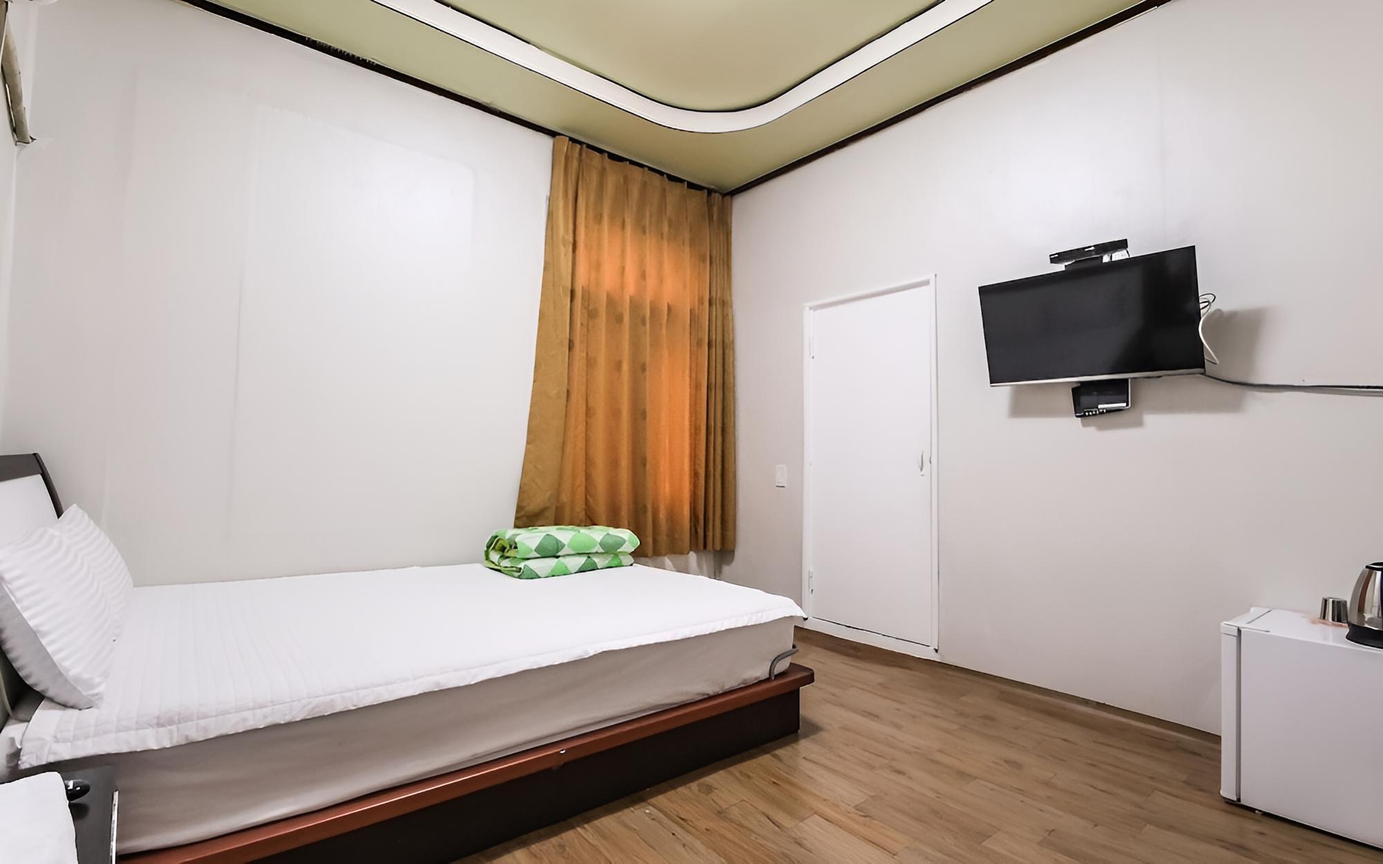 Room (Standard Room) - Photo 2