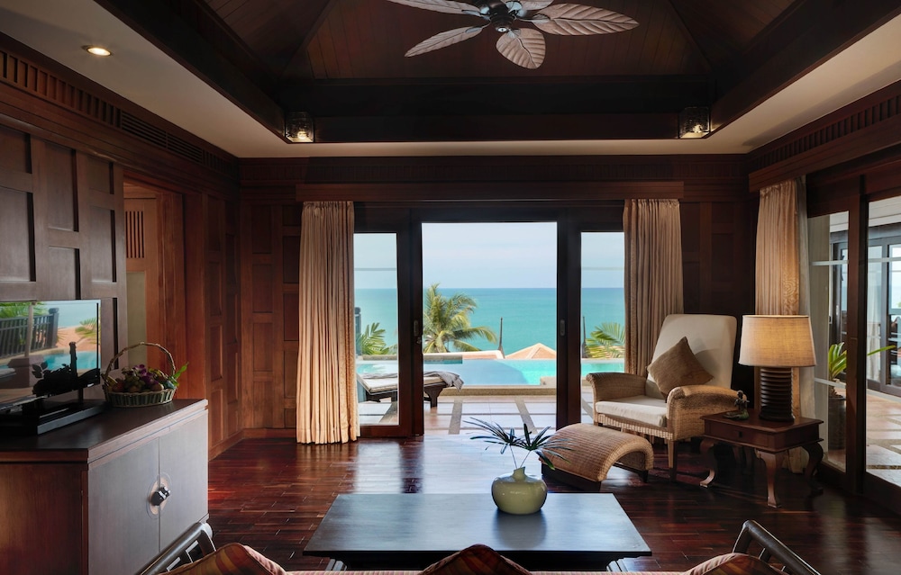 Baan Warin Suite photo 2