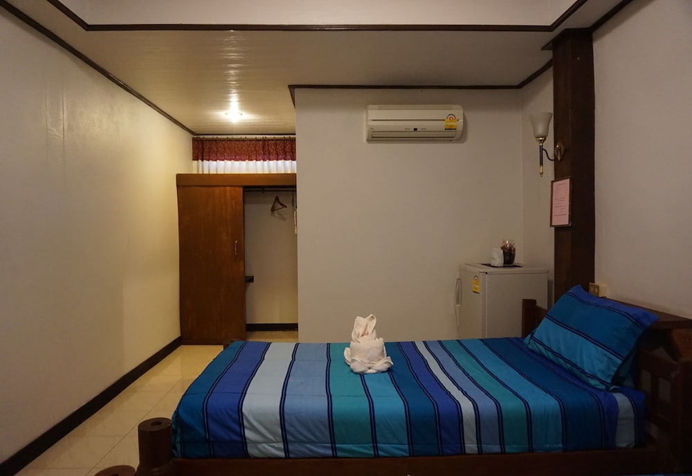 Standard Twin Room photo 3