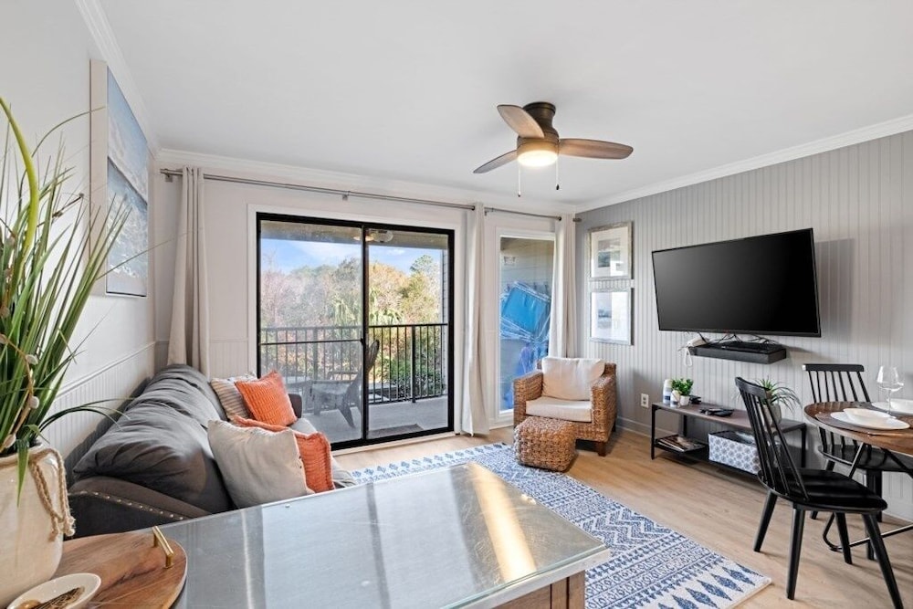 Condo, 1 Bedroom