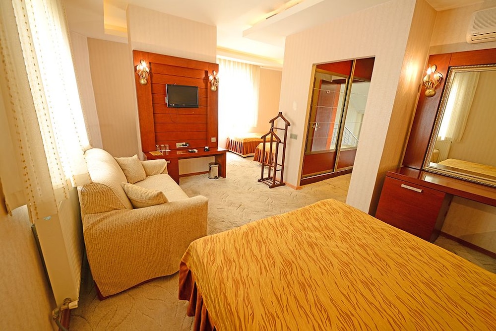 Standard Room photo 1