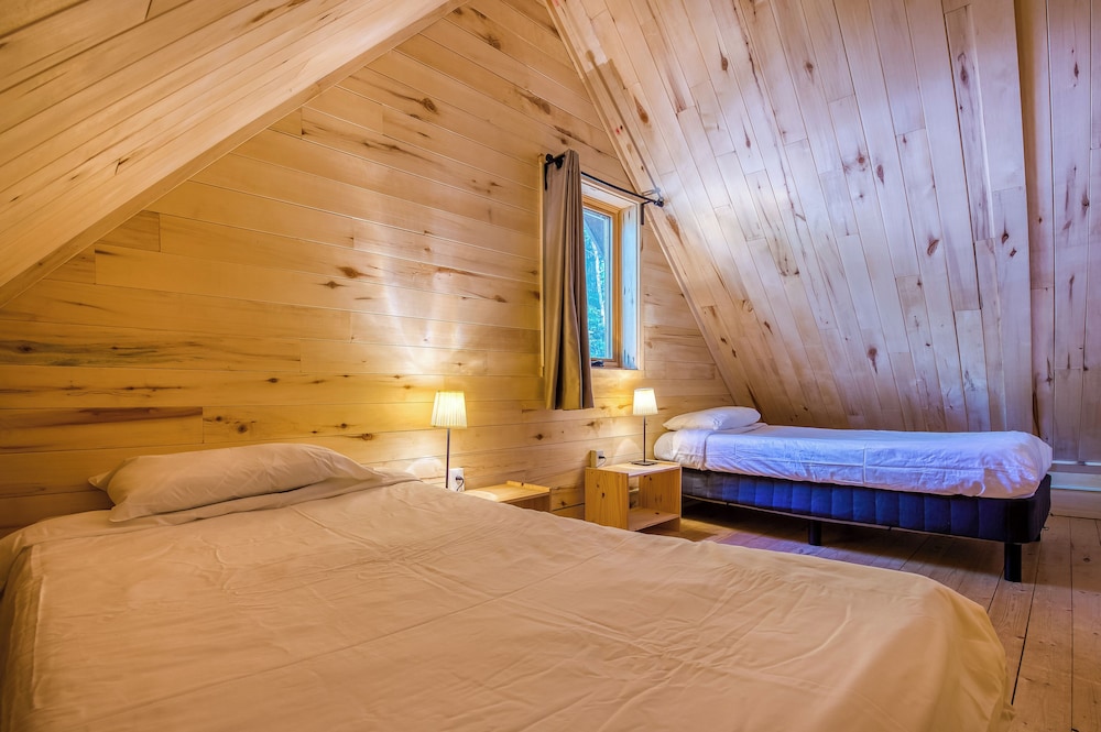 Deluxe Chalet, 2 Bedrooms photo 2