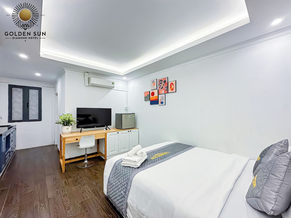 Comfort Room, 1 Queen Bed