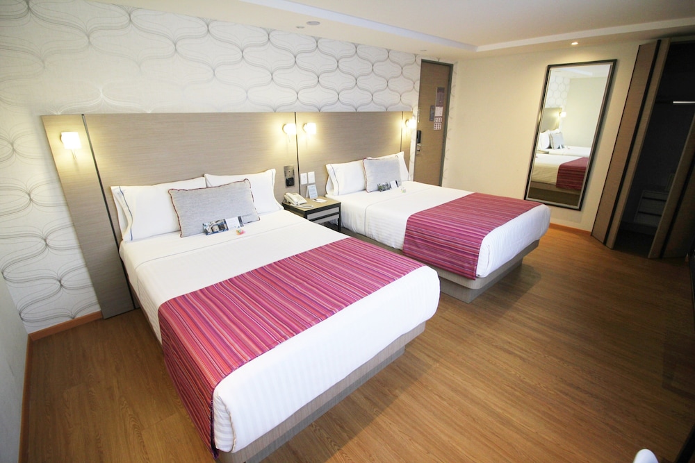 Standard Double Room, 2 Twin Beds photo 1