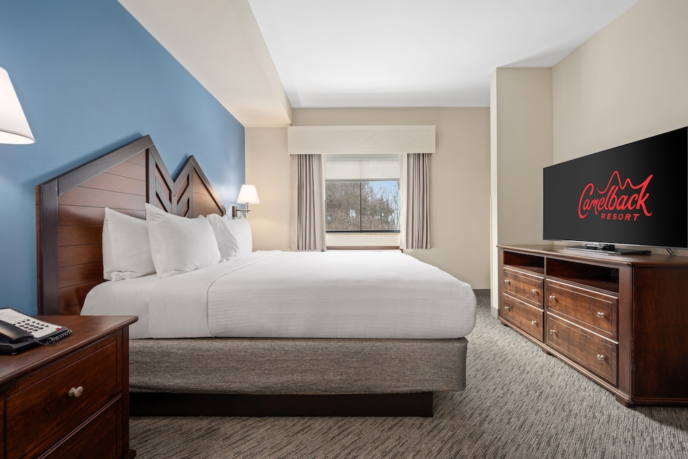 Superior Room, Multiple Beds (Two Bedroom Suite) - Photo 3