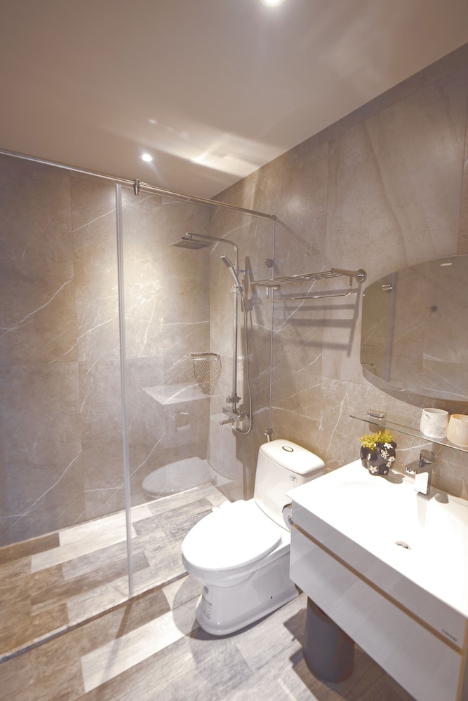 Design Quadruple Room photo 3