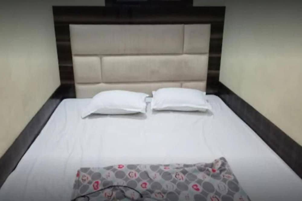 Deluxe Double Room, City View