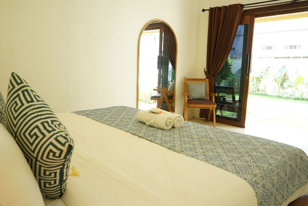 Standard Double or Twin Room photo 1