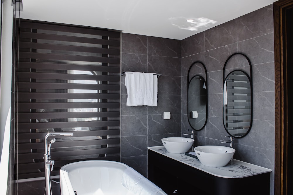 Junior Suite - Photo 5