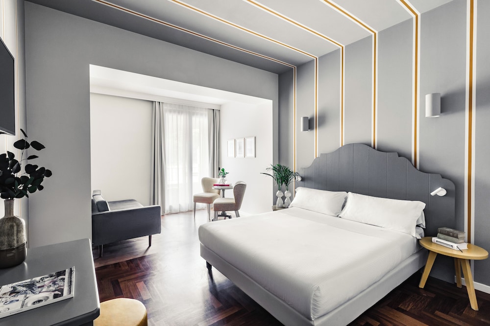 Junior Double or Twin Room, Balcony photo 1