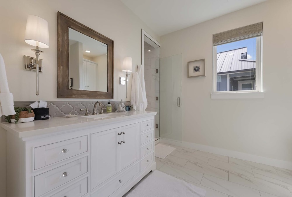 House (3 Bedrooms) photo 2