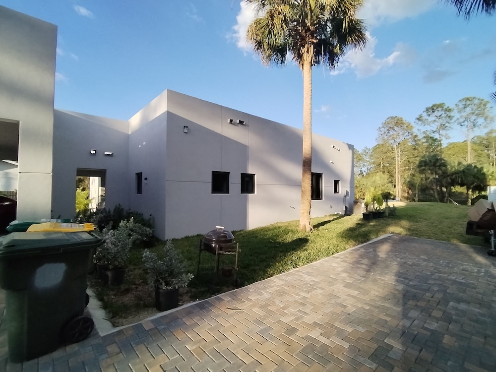 1902 Della Dr, Bilde 23
