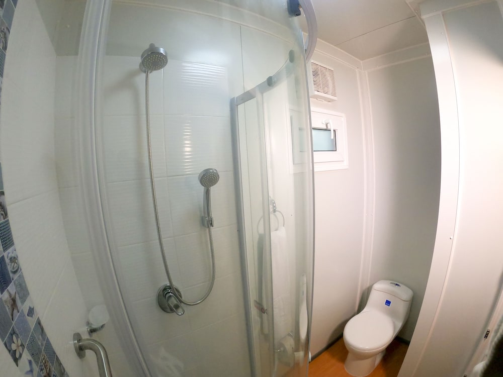 Standard Room - Photo 5