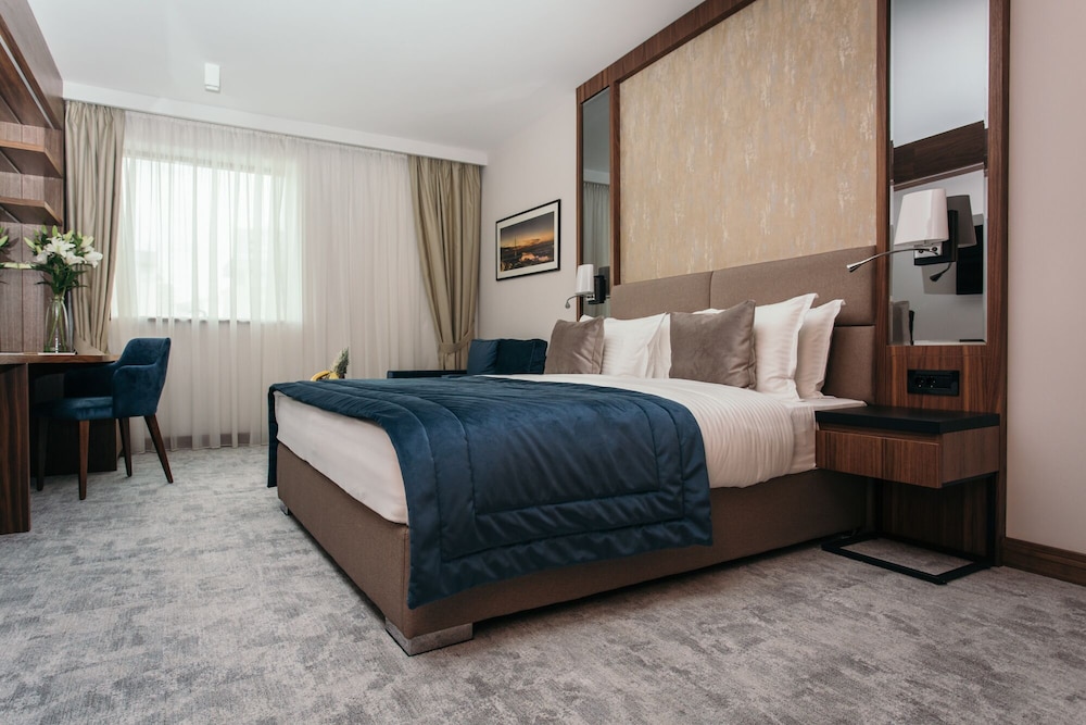 Superior Room - Photo 9