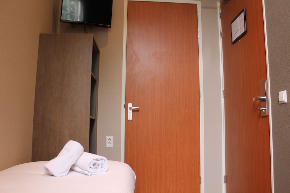 Single Room, 1 Single Bed photo 2