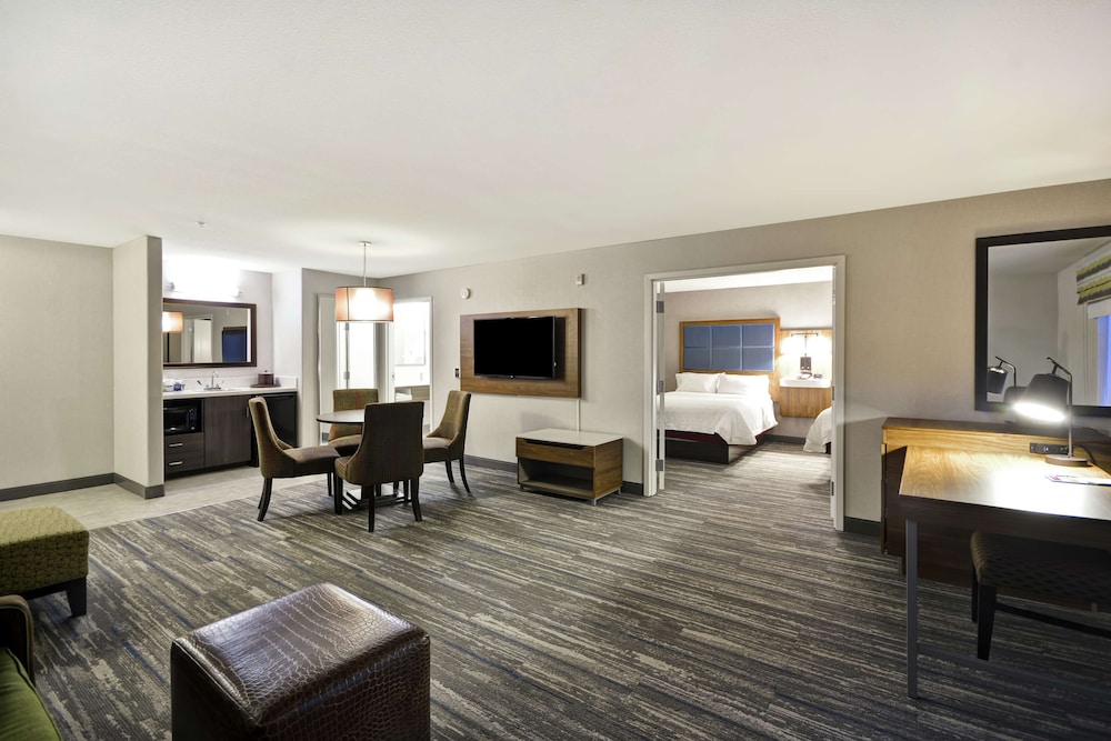 Suite, 2 Queen Beds, Non Smoking - Photo 1