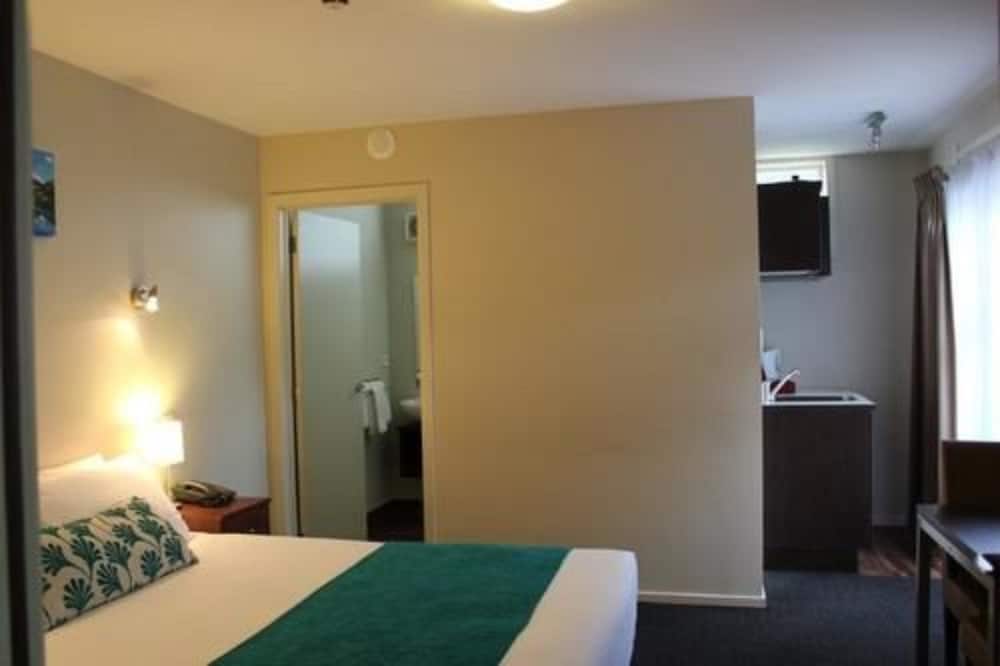 Studio Suite, 1 Queen Bed - Photo 4