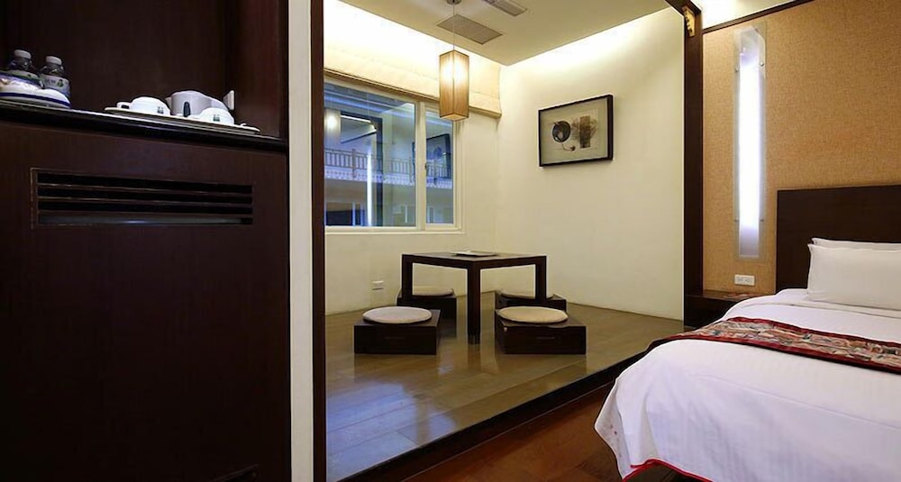 Classic Quadruple Room photo 3