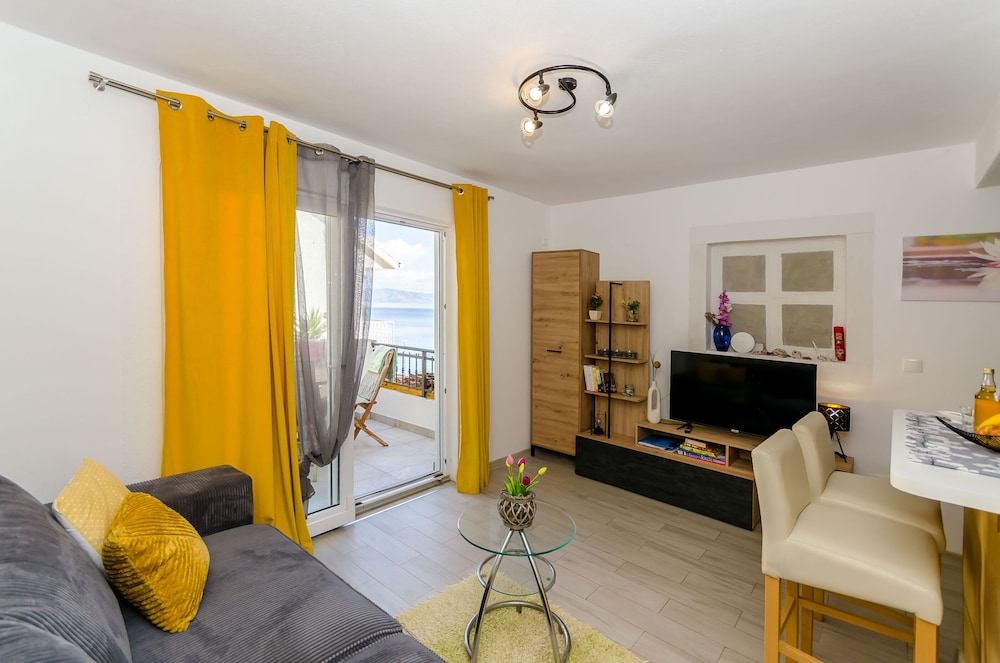 Apartment (A3)