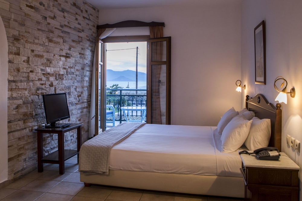 Double Room, Sea View (Upper floor)