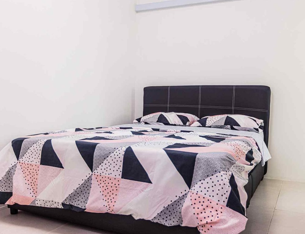Family Apartment - Photo 3